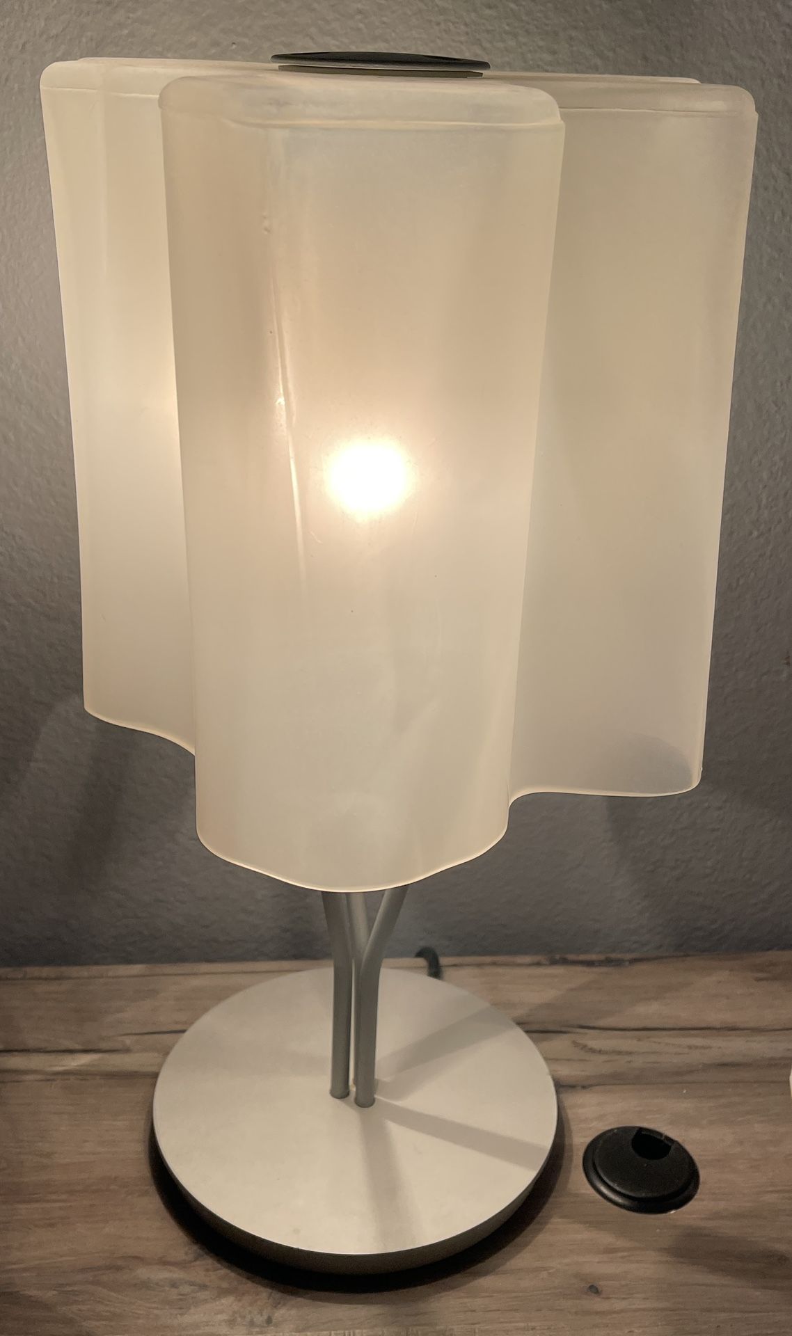 Artemide Logico Table Lamp - Thumbnail 2