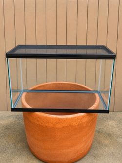 40 Gallon Tank (for reptiles or fish)