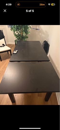 TABLE - GREAT CONDITION