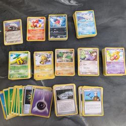 561 Basic Pokémon Cards