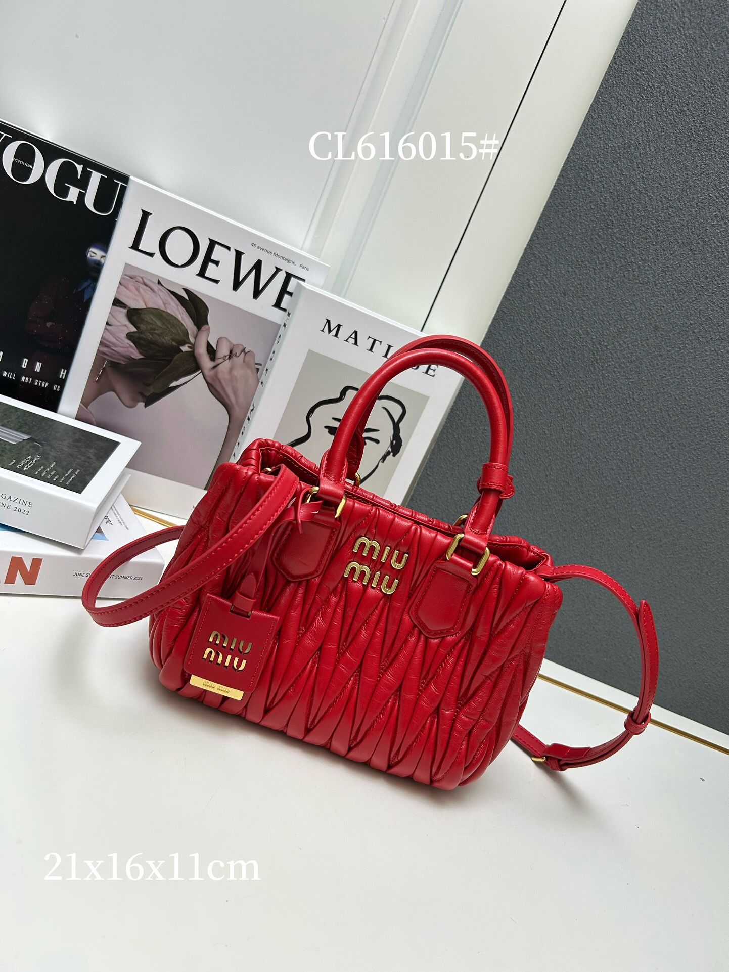 Fashion trend women's bag