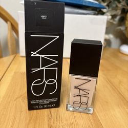 NARS Light Reflecting Foundation in Light 1 Oslo~full size 1fl oz NIB ~Authentic