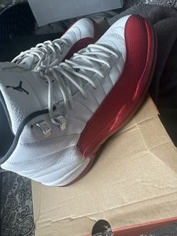 Jordan 12s 10.5