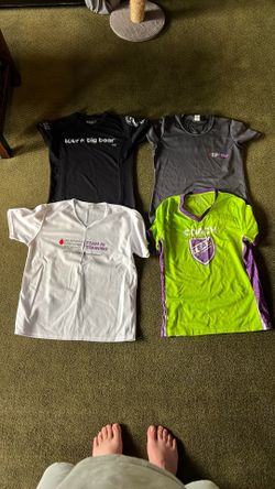 Women’s Athletic Wear Shirts