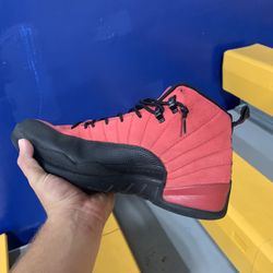 Jordan 12 