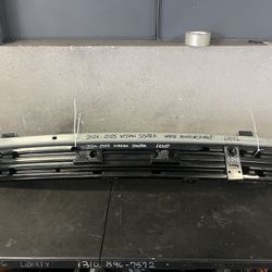 2024-2025 NISSAN SENTRA FRONT REINFORCEMENT UPPER AND LOWER OEM USED 