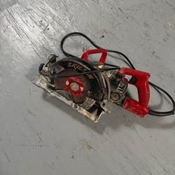 SKILSAW 7-1/4" Milwaukee