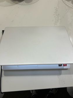 Dell 3505 laptop windows 10 READ