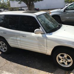 1998 Rav 4