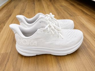 Hoka Clifton women