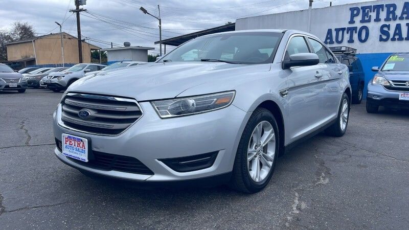 2019 Ford Taurus SEL Sedan 4DR