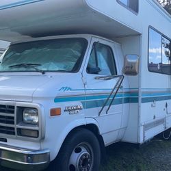 1996 Chevy Majestic RV