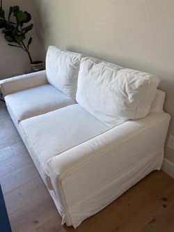 Pottery vane white love seat
