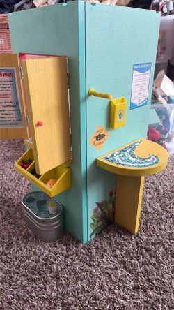 American Girl Lea’s Beach Hut 