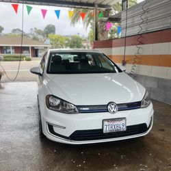 2016 Volkswagen E Golf