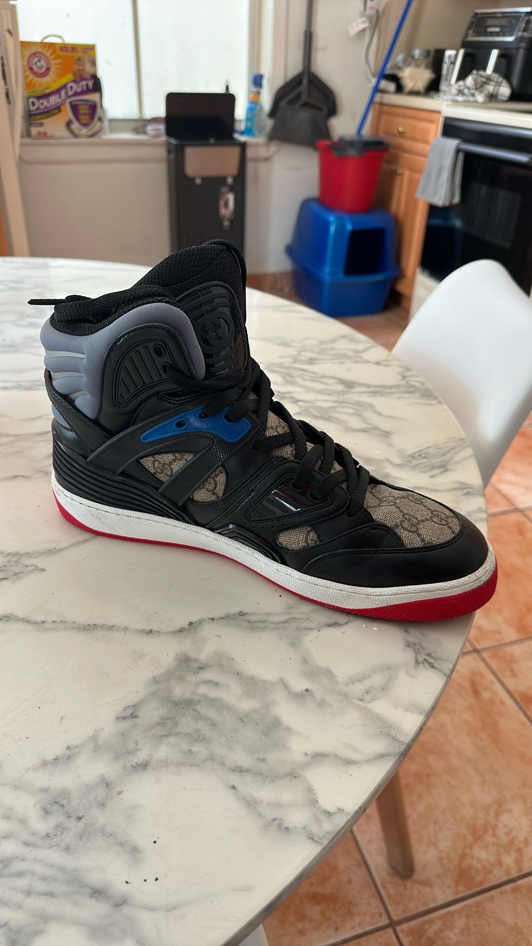 Gucci Shoes authentic