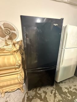 Whirlpool Black Bottom-Freezer Refrigerator