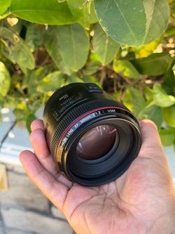 Canon 50mm f/1.2