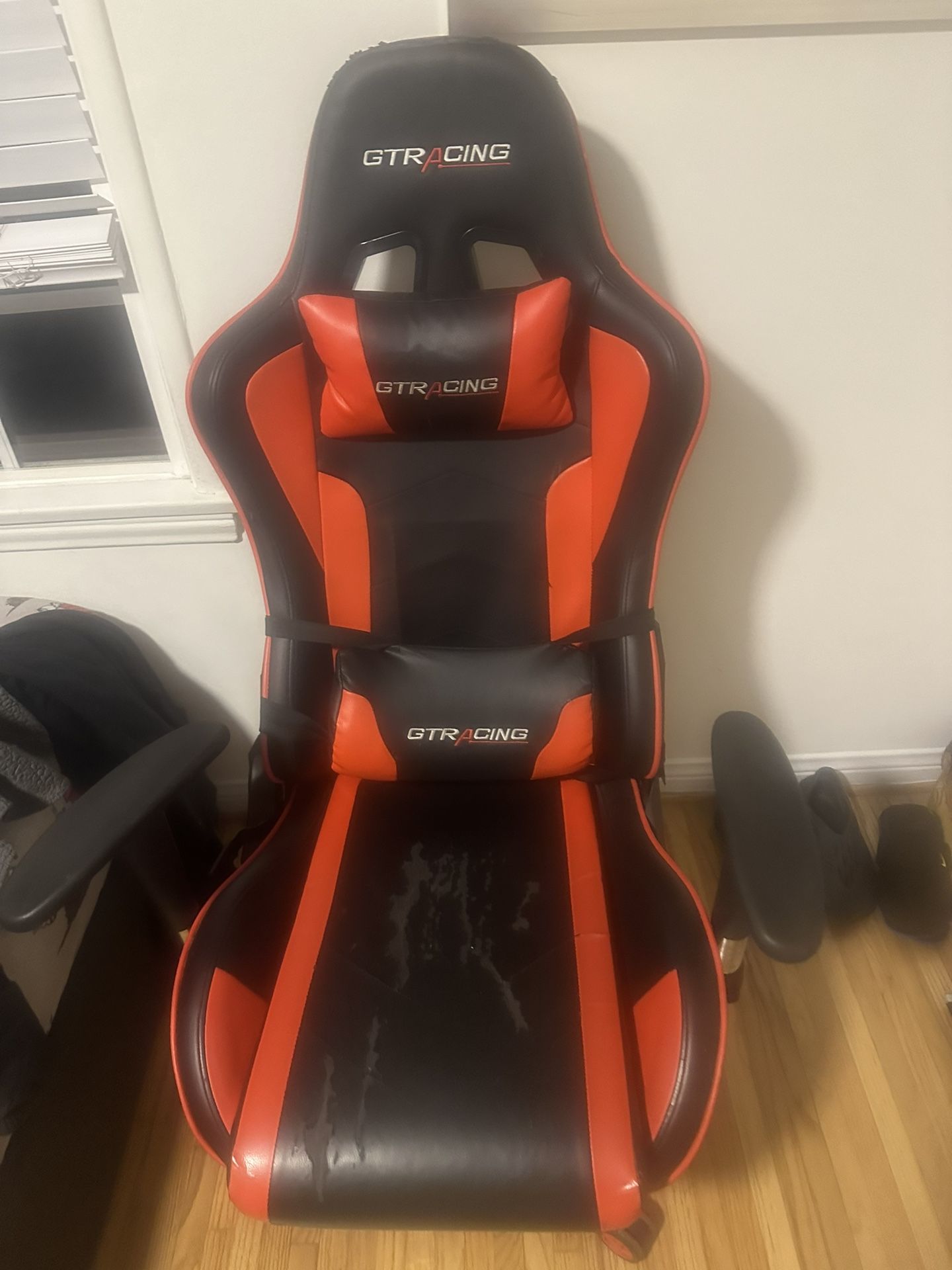 Used Gaming Chair