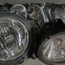 Jl Wrangler Headlights R&l/ Fog Lights R&L Halogen