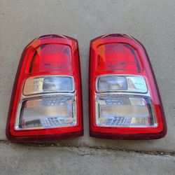 5th Gen Ram 1500 Taillights 
