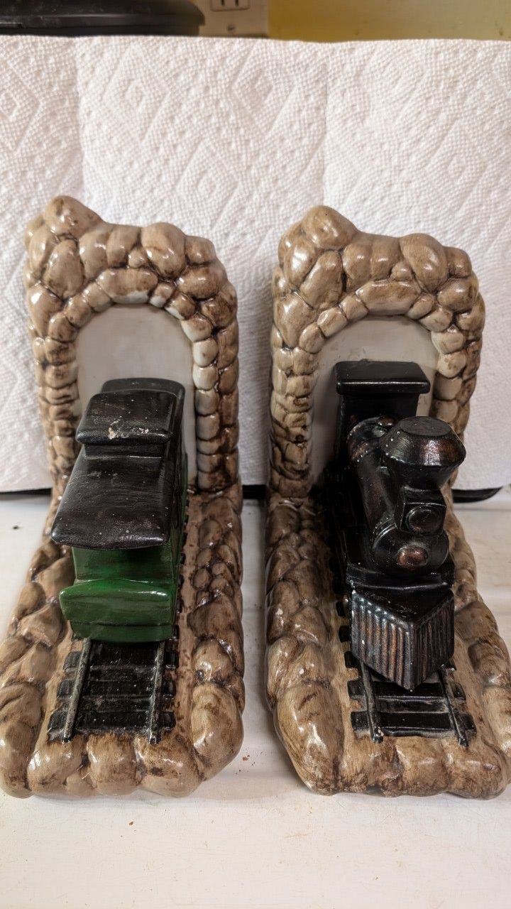 Homemade Ceramic Tall Train Bookends 8.5" H x 9" L Engine + Caboose (4 pcs) One Pic Shows Repair In The Back. East or West