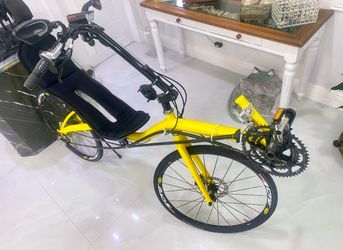 🚴‍♂️ Lightweight Performance Recumbent Bike – Ready to Ride! 🚴‍♀️
