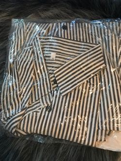 Dressy women shirt size medium
