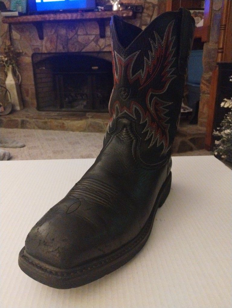 (Size-13EE) Men's, Used in Good Condition, Ariat Men's Sierra Western Work Boots - Steel Toe
