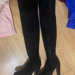 Long Black Boots 