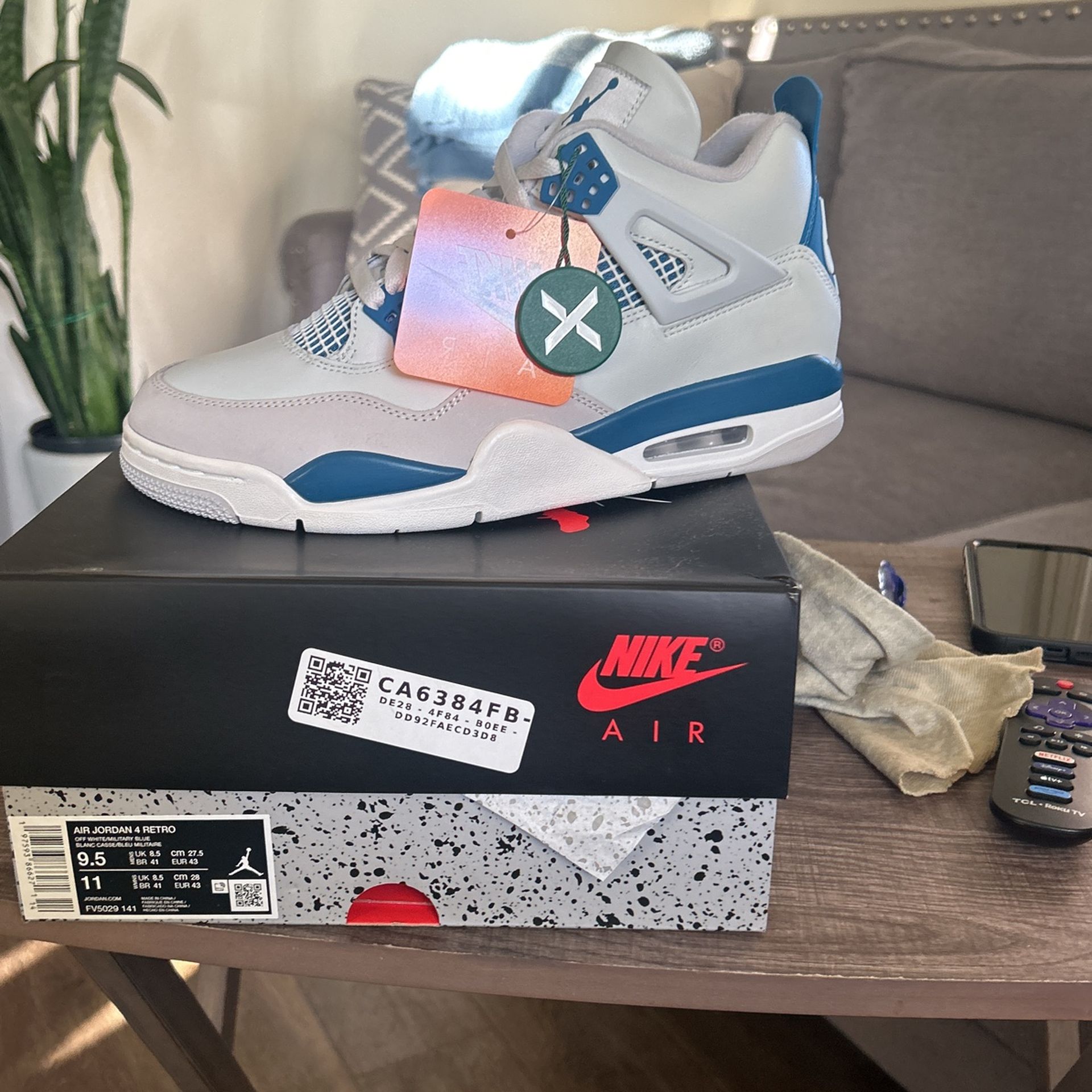 Air Jordan 4 Retro
