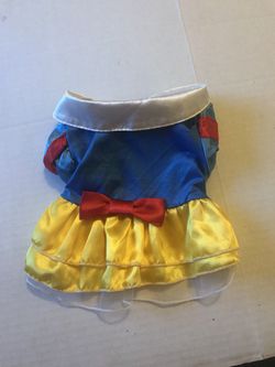 NWOT Snow White dog dress size Small
