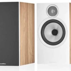 Bowers & Wilkins Speakers Set Of Rears