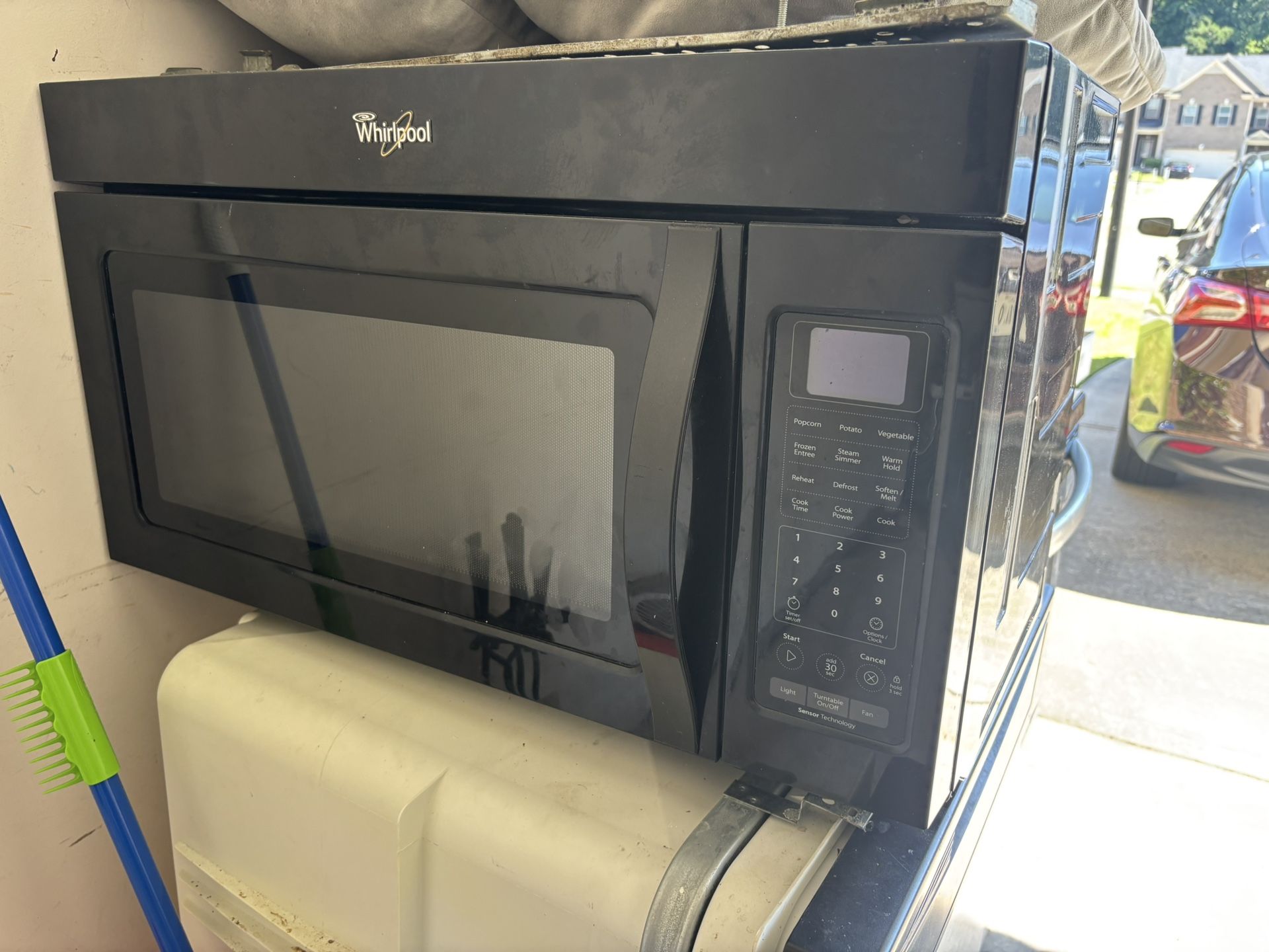 Whirlpool Microwave 