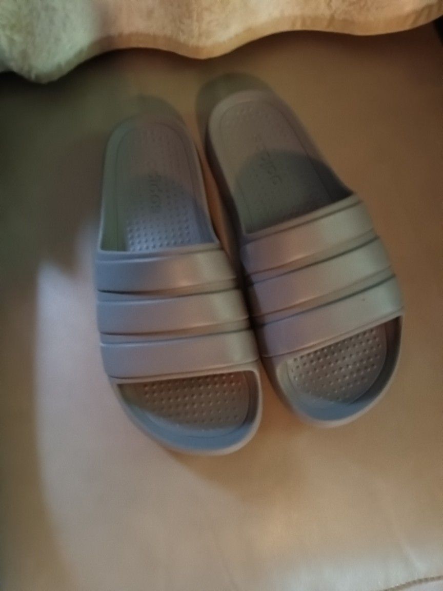 Adidas Slides