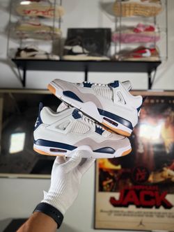 Air Jordan 4 SB “Navy” Size 10.5 DS