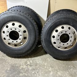 11R-22.5 Set Of tires With Wheels 