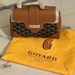 Brand New, Ladies G-Bag With Dust Bag