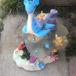 Pokémon Statue