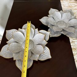 Metal Flower Wall Decor 