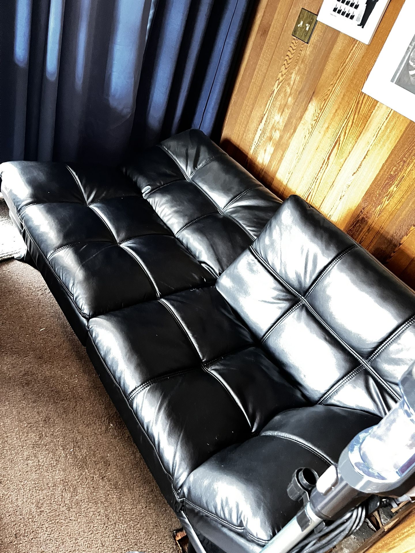 Couch For Free 