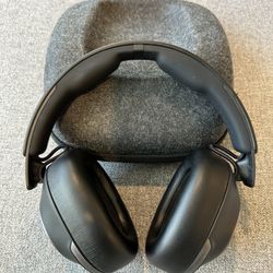 Poly  Voyager Surround 80 UC Headphones 