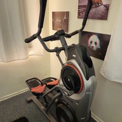 Bowflex Max Trainer M5 