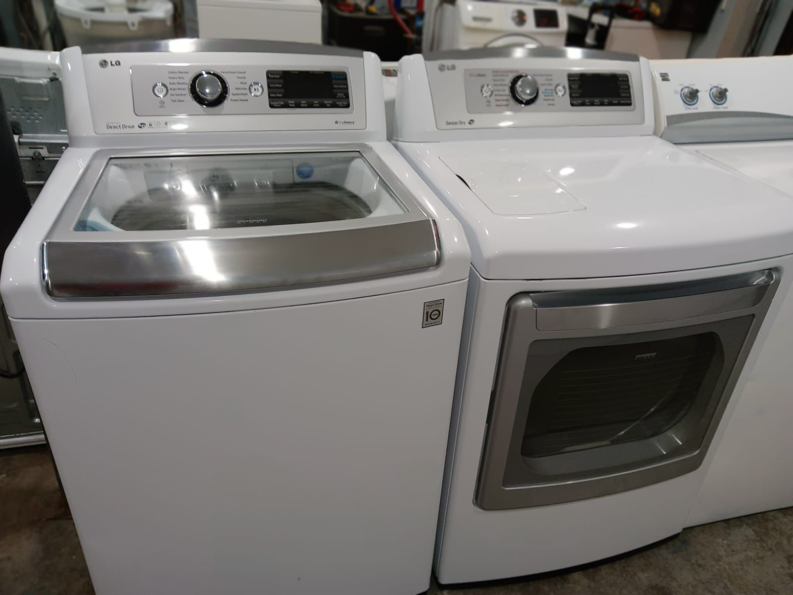 LG Set Washer And Dryer Electric