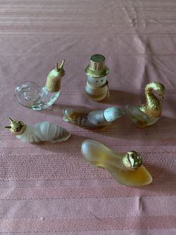Vintage mini Avon perfume bottles