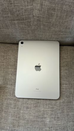 iPad 10th Generation : 256GB unlocked Excellent condition