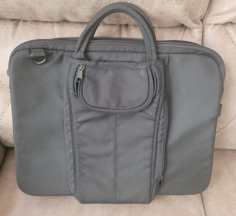 Brenthaven Laptop Bag