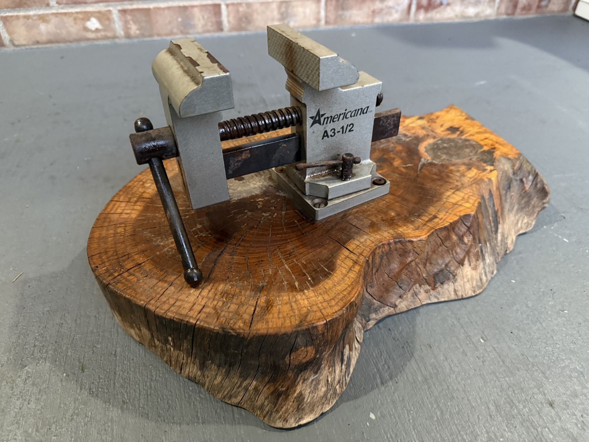 Bench Vise (3”)