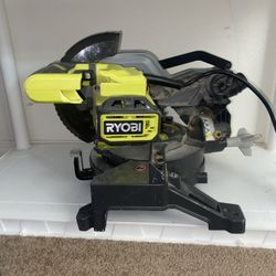 Ryobi 7-1/4 inch compound miter saw