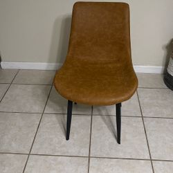 4 Dinning Chairs
